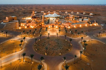 оскошный курорт-оазис в пустыне открылся в Шардже