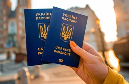 Украинцам ограничат въезд в Россию