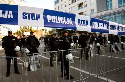 Полиция Черногории отказалась охранять шествия верующих