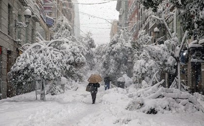 Снегопады в Европе приостановили вакцинацию