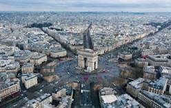 В Париже скорость автомобилей ограничили до 30 километров в час