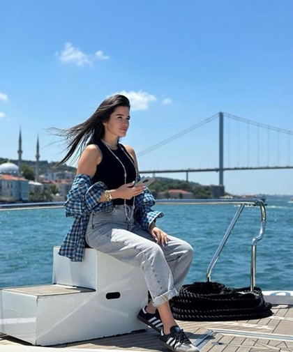 Вдохновленная турецким сериалом Бородина отправилась на отдых