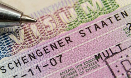 Эксперты рассказали о сложностях получения шенгенских виз
