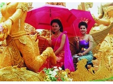 Фестиваль в честь Китайского Нового года в Бангкоке
