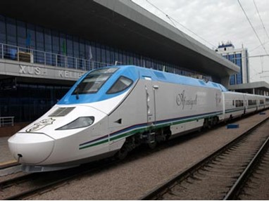 Добавлен еще один скоростной поезд на маршрут Ташкент-Самарканд