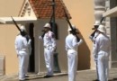 Смена караула у Княжеского дворца в Монако