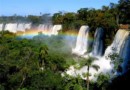 Водопады Игуасу на границе Бразилии и Аргентины