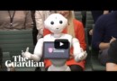 Киборги это уже реальность - Робот Пеппер на парламентской комиссии 