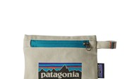 Patagonia Small Zippered Pouch светло-бежевый ONE