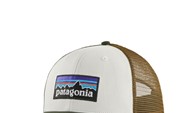 Patagonia P-6 Logo Trucker коричневый ONE