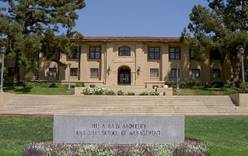 Калифорнийский университет в Риверсайде