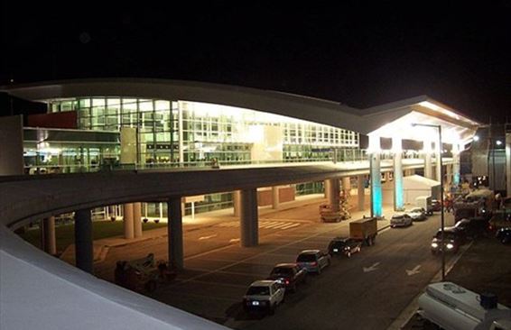 Международный аэропорт Иженейро Аэронаутико Амброзио Л. В. Таравелла