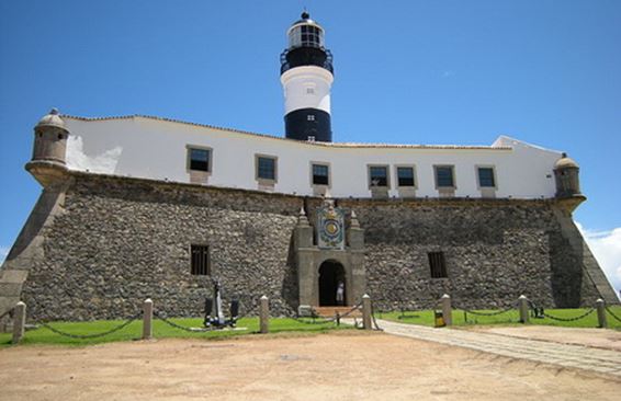 Форт Санту-Антониу-да-Барра