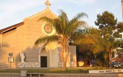 Епископальная церковь Святой Троицы в Альгамбре