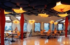 Red Sea Star Restaurant: Ужин под водой - это реальность!