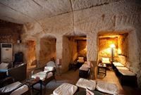 Cave Bar — Бар в пещере (Иордания, Петра)