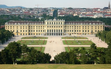 Дворец Шёнбрунн