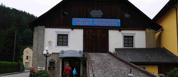 Частный музей Porsche в Австрии