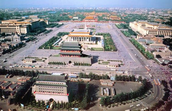 Площадь Тяньаньмэнь в Пекине