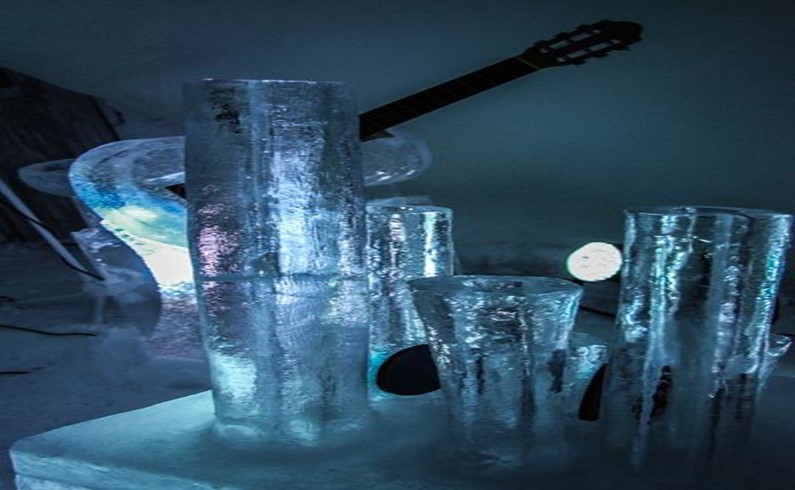 Концерт на ледяных музыкальных инструментах