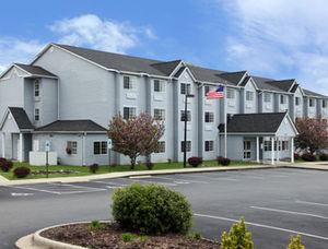 Microtel Suites Mount Airy