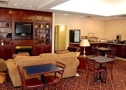 Comfort Inn & Suites Dayville
