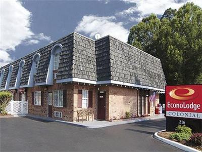 Econo Lodge Colonial