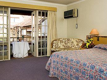 Mercure Canberra