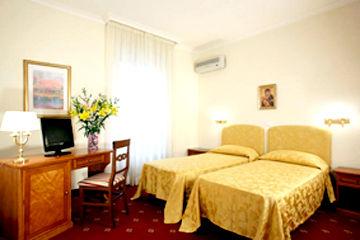 Hotel San Giusto Rome