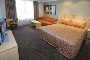 Travelodge Hotel Garden City Brisbane