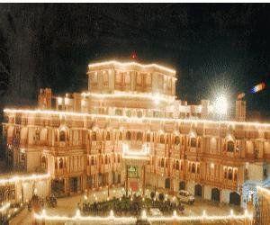 Hotel Raj Vilas Palace