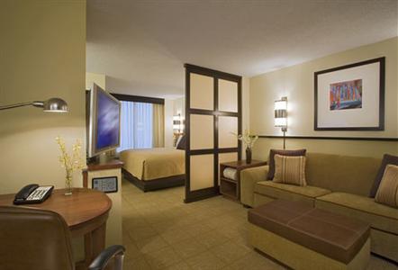 Hyatt Place Atlanta Airport