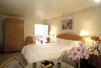 BEST WESTERN Plus Cabrillo Garden Inn