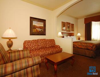 BEST WESTERN PLUS Crown Colony Inn & Suites