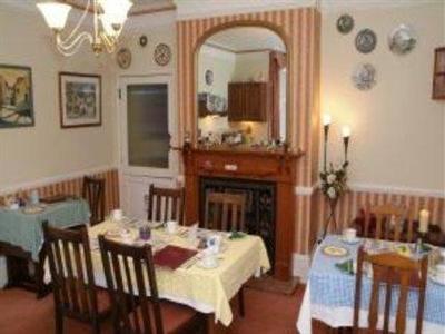 Rosemead Guest House Horley