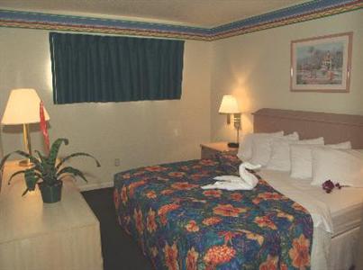 Wakulla Suites