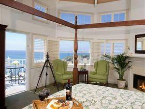 Blue Lantern Inn - A Four Sisters Inn