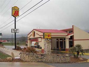 Super 8 Hotel Kerrville