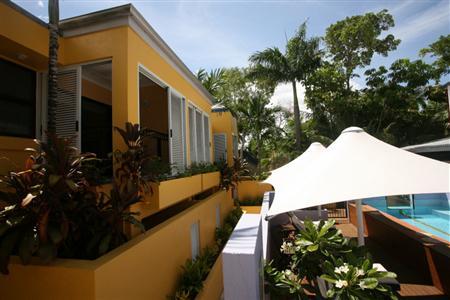 The Pavilions Apartments Port Douglas