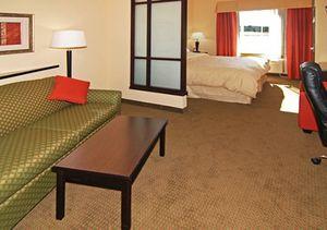 Comfort Suites Palestine