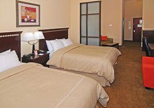 Comfort Suites Palestine