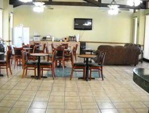 Super 8 Hotel Kerrville