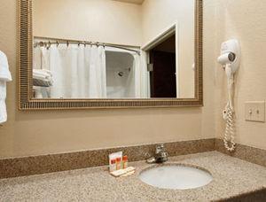 Days Inn And Suites Atoka