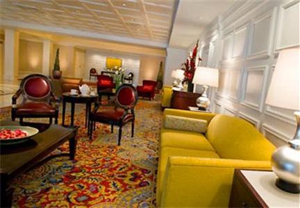 Marriott New Orleans Metairie at Lakeway