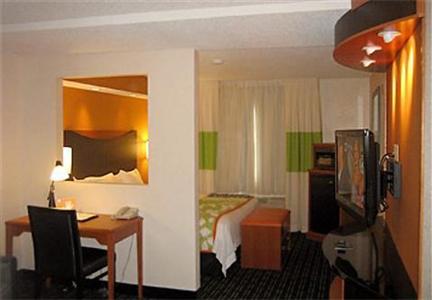 Fairfield Inn & Suites Minneapolis St. Paul / Roseville