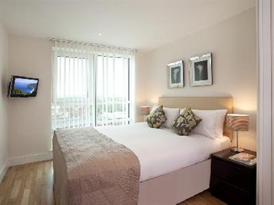 SACO Apartments St George Wharf London