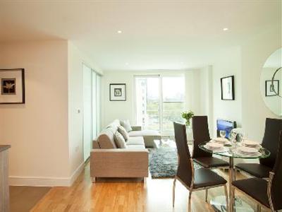 SACO Apartments St George Wharf London