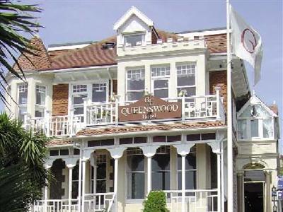 Queenswood Hotel