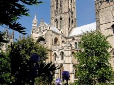 Canterbury Cathedral Lodge