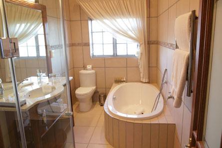 Mooiplaas Guesthouse Oudtshoorn